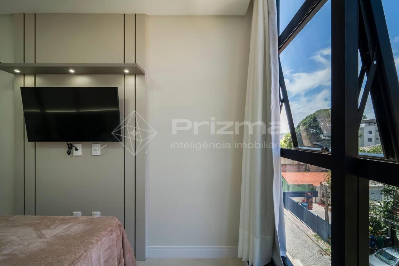 Apartment Waldgarten Bombinhas: Beachfront Luxury With Pool And Fitness Center