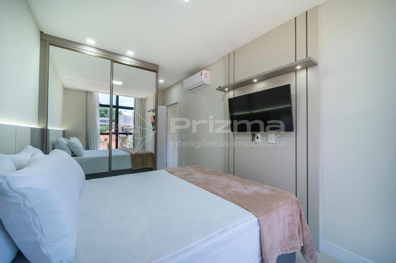 Waldgarten Bombinhas: Beachfront Luxury With Pool And Fitness Center Apartment *